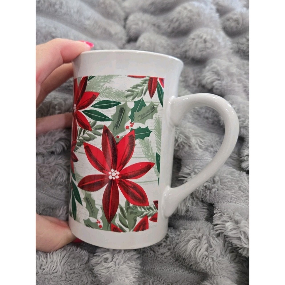 Royal Norfolk Christmas Poinsettia Tea/Coffee Mug Tall, Porcelain